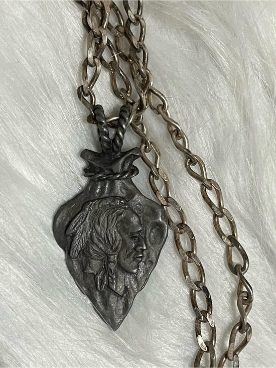 Vintage Jewelry - Vintage Arrow Head Chief Necklace